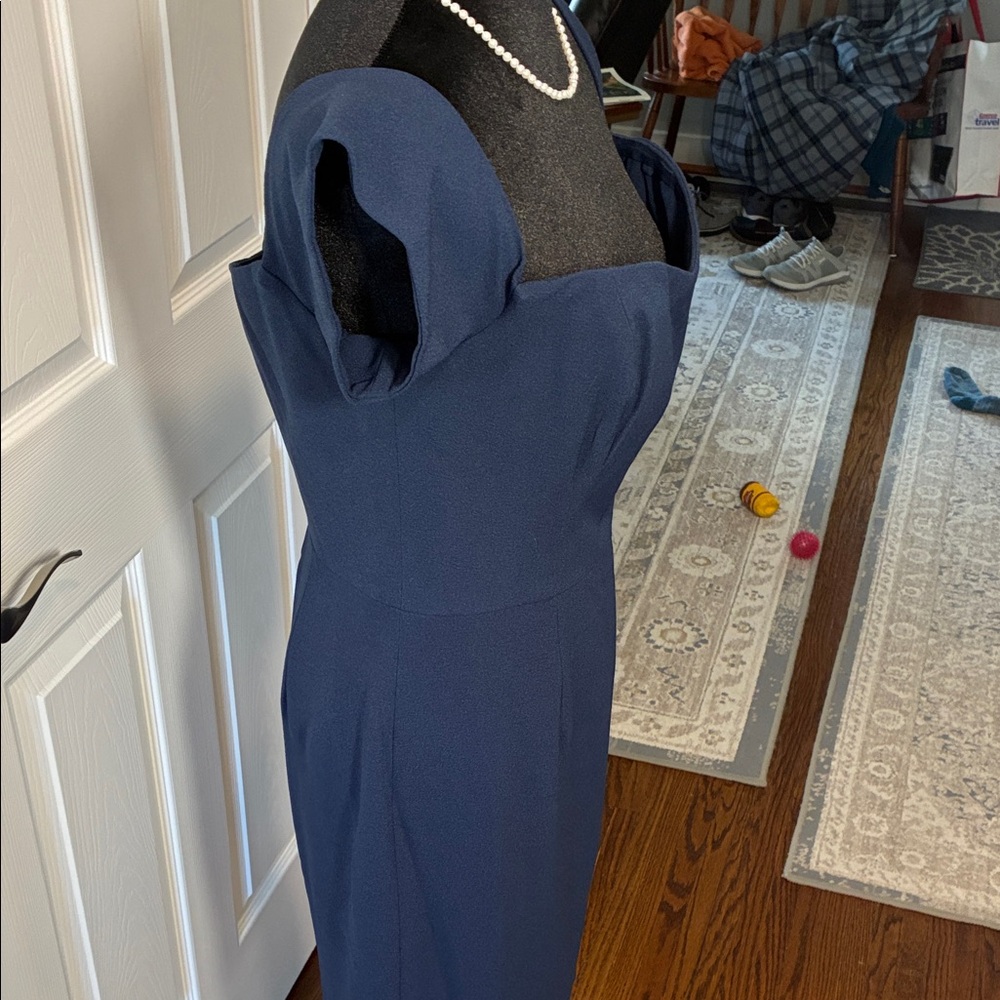 Dress the Population Navy Sweetheart Midi Dress with Structured Cap Sleeves - Picture 4 of 9
